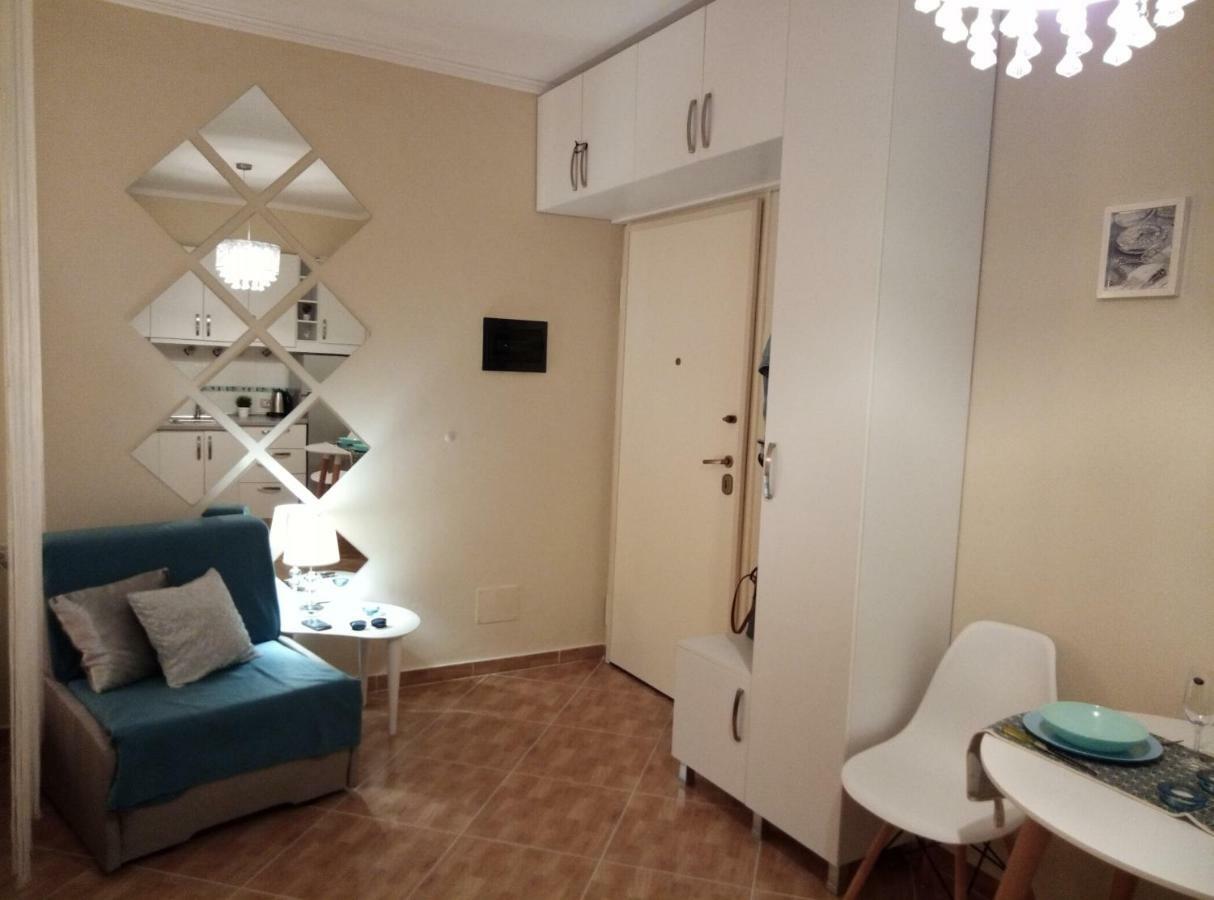 Elen Apartment *